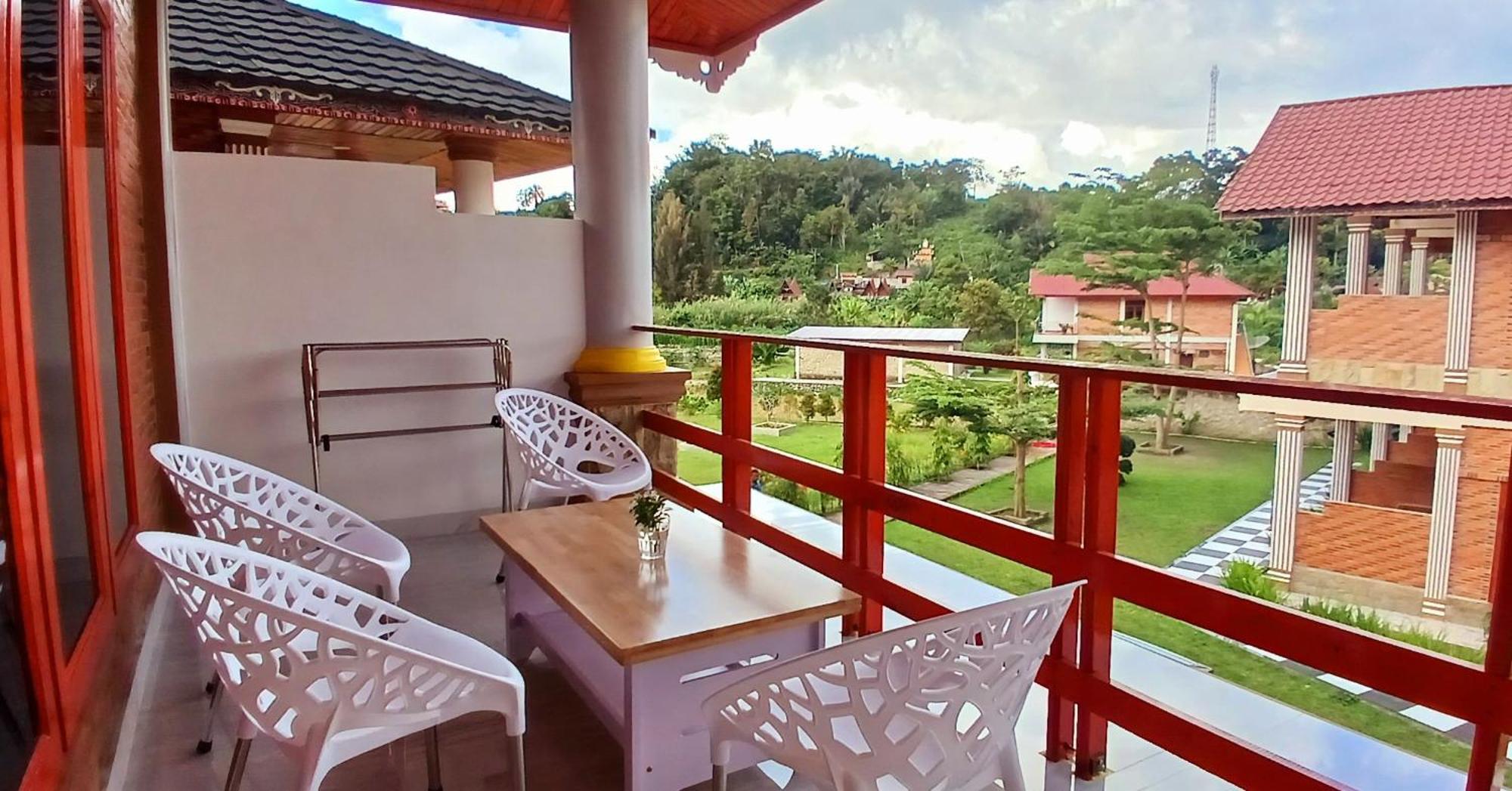 Juma Cottages Tuk Tuk Exteriér fotografie