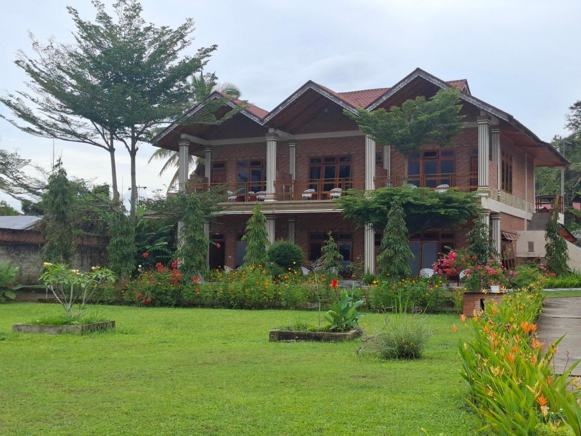 Juma Cottages Tuk Tuk Exteriér fotografie